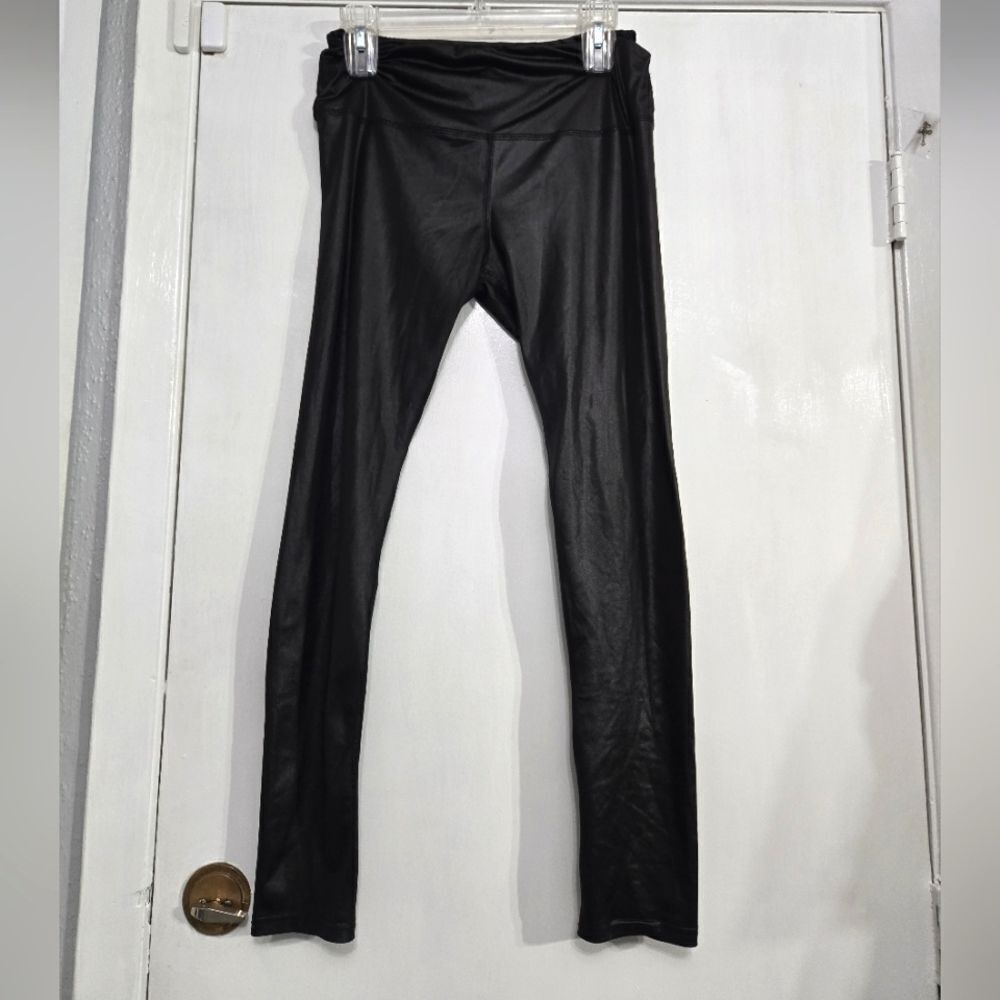 Shosho shiny leggings sz large